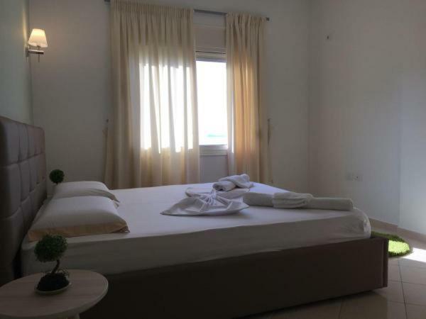 Deluxe Sea Apartment Vlore Room photo